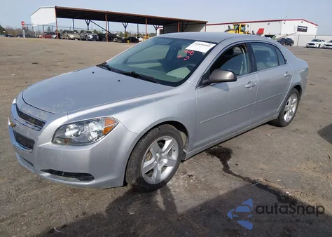 2010 Chevrolet Malibu Ls z USA, uszkodzony, nr VIN 1G1ZB5EBXAF312617